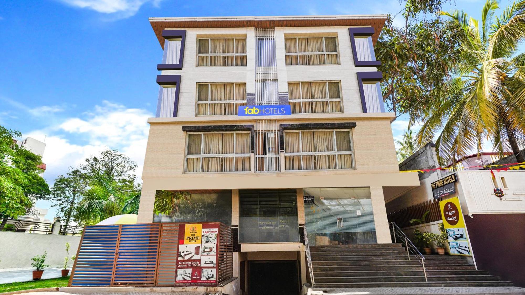 Hotel Fabexpress Sapphire Masuri Exterior foto